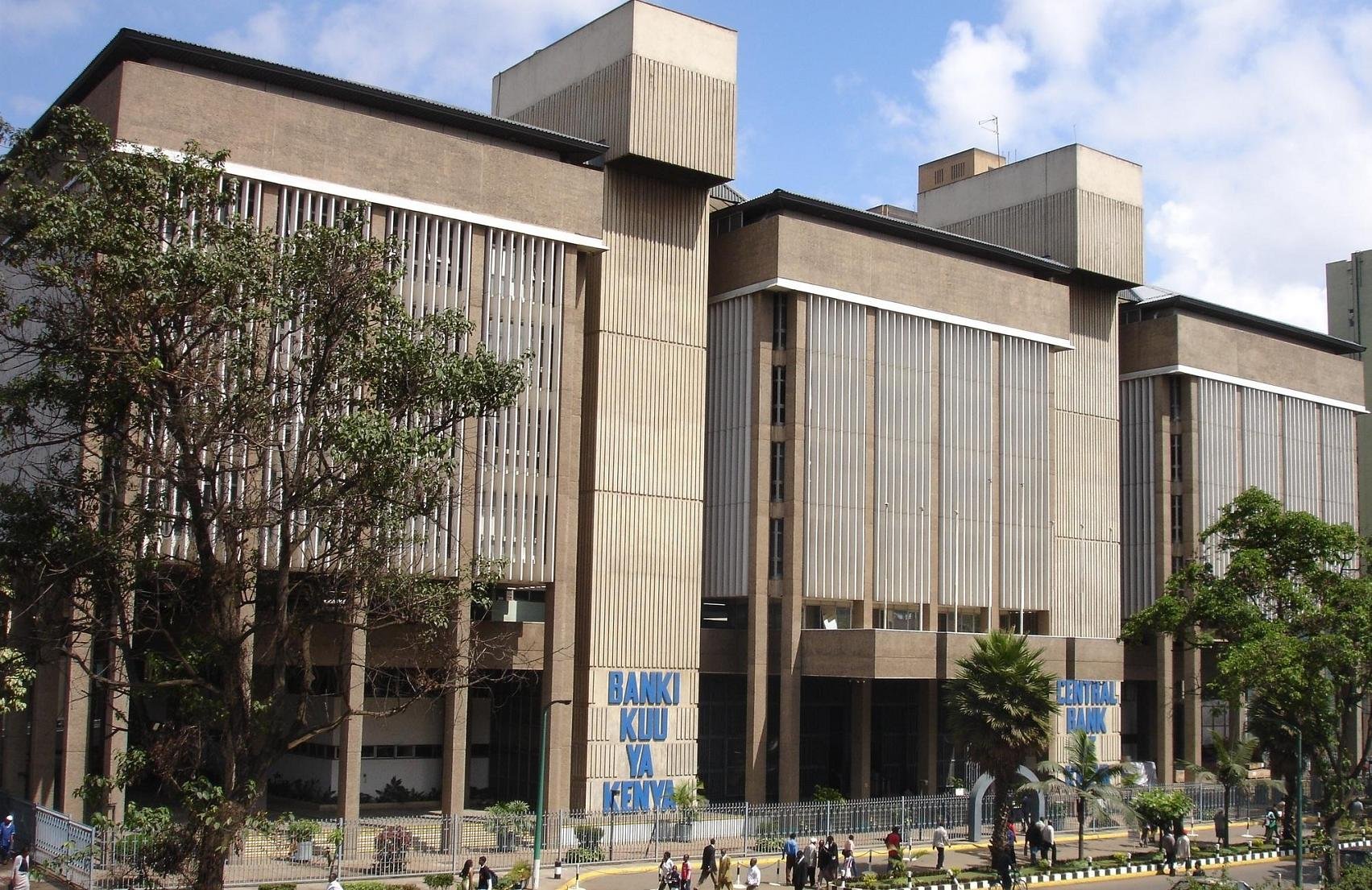 3) Současná budova ústředí CBK v Nairobi. Převzato z: https://www.capitalfm.co.ke/business/2015/ 10/kenyas-banking-sector-remains-safe-cbk-assures/